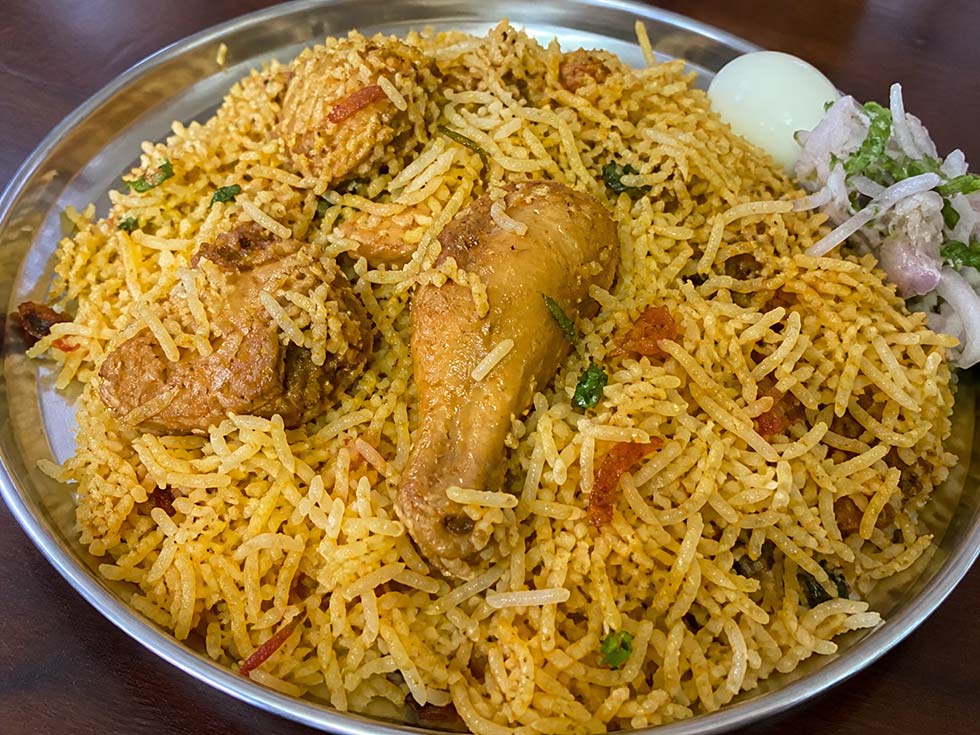 wedding style bhai chicken biryani